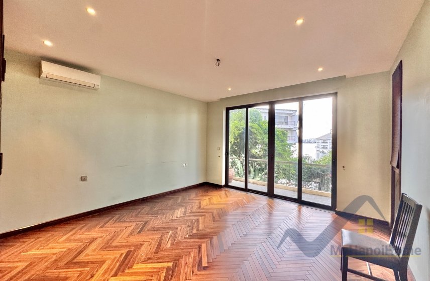 4 bedrooms Villa in Tay Ho, Ha Noi, Vietnam No. 30226