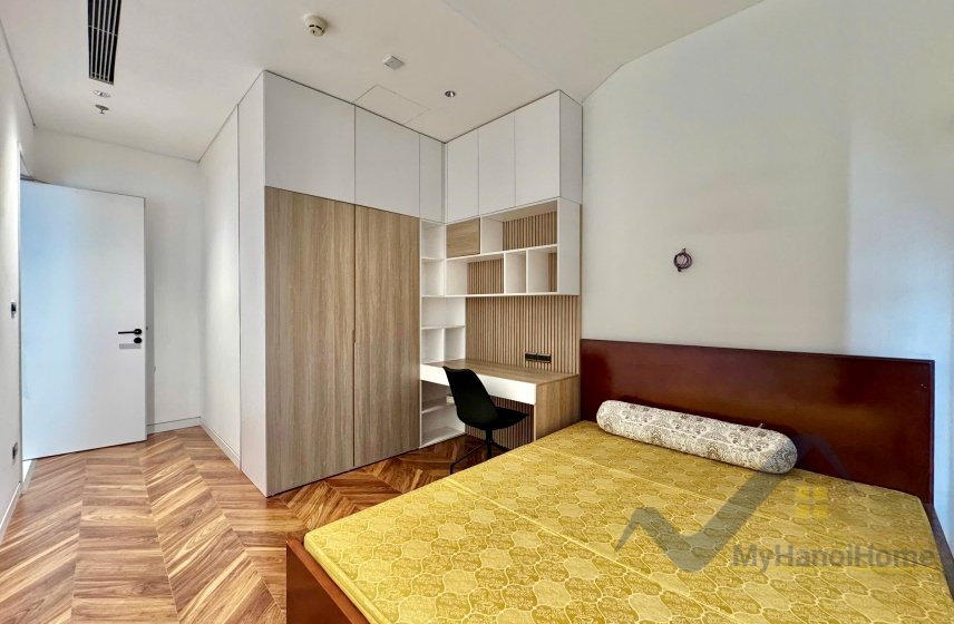 3 bedrooms Apartment in Long Bien, Ha Noi, Vietnam No. 30225