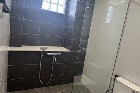 Studio Apartment in Binh Thanh, Ho Chi Minh,  No. 30234 6