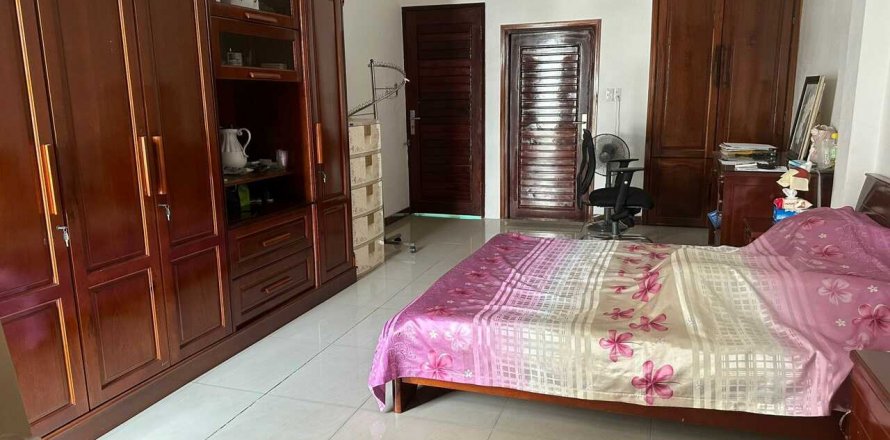 Studio Townhouse in District 7, Ho Chi Minh, No. 24256