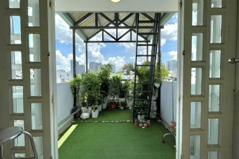 49.5m2 Townhouse in District 4, Ho Chi Minh,  No. 24258 6