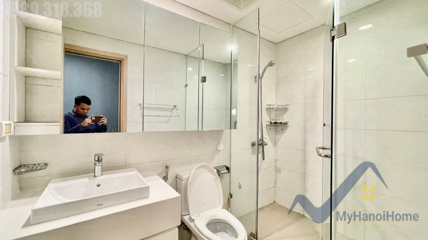 3 bedrooms Apartment in Long Bien, Ha Noi, Vietnam No. 19844