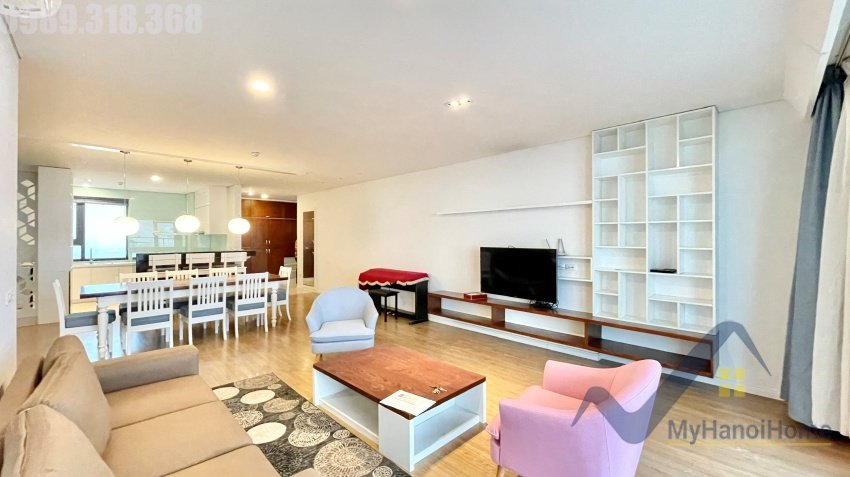 3 bedrooms Apartment in Long Bien, Ha Noi, Vietnam No. 19844