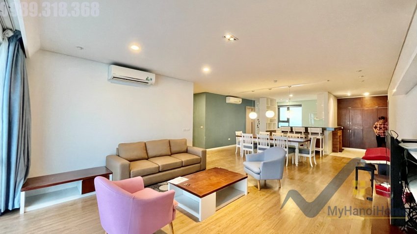 3 bedrooms Apartment in Long Bien, Ha Noi, Vietnam No. 19844