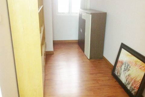 3 bedrooms Apartment in Tay Ho, Ha Noi, No. 6952 8