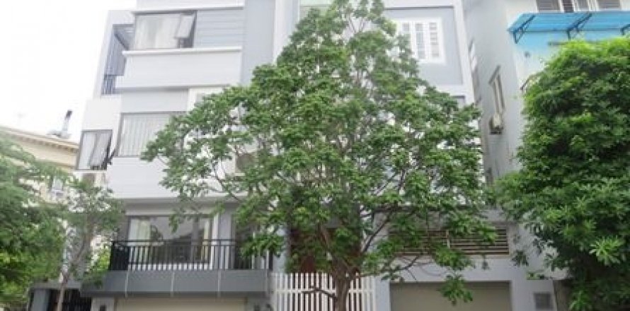 3 bedrooms House in Cau Giay, Ha Noi, No. 5477