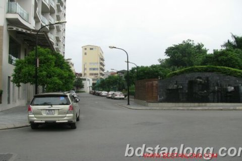 2 bedrooms Apartment in Tay Ho, Ha Noi, No. 4215 2