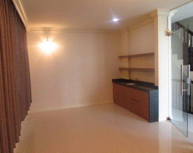 4 bedrooms Villa in Hoai Duc, Ha Noi, Vietnam No. 4211