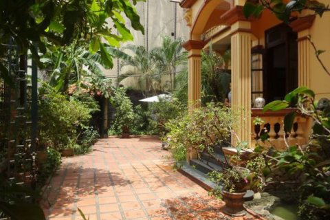 4 bedrooms House in Tay Ho, Ha Noi, No. 5036 3