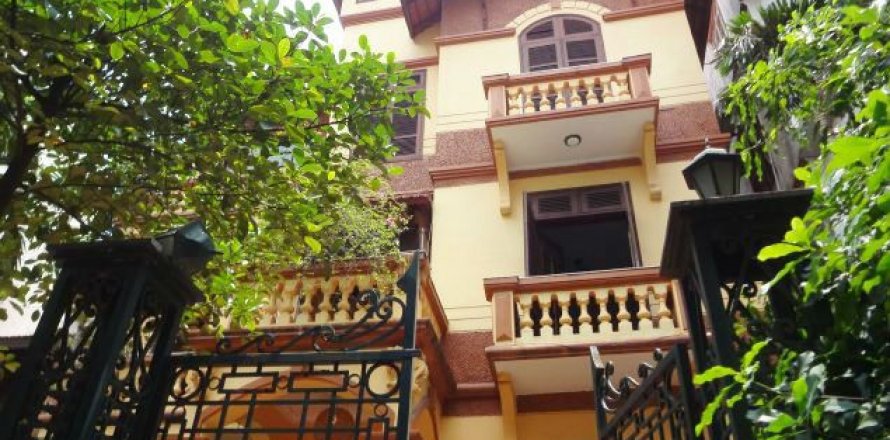 4 bedrooms House in Tay Ho, Ha Noi, No. 5036