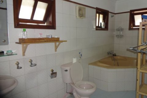 4 bedrooms House in Tay Ho, Ha Noi, No. 5036 29