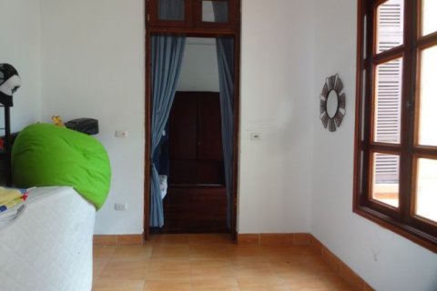 4 bedrooms House in Tay Ho, Ha Noi, No. 5036 18