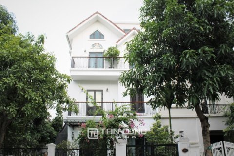 4 bedrooms Villa in Long Bien, Ha Noi, No. 2465