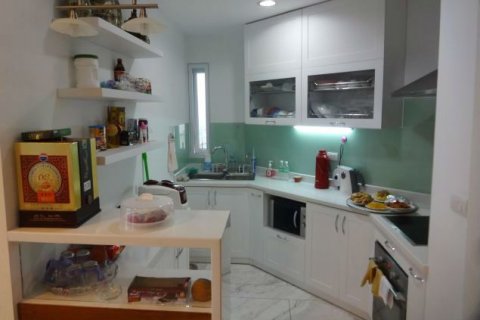 3 bedrooms Apartment in Tay Ho, Ha Noi,  No. 5858 6