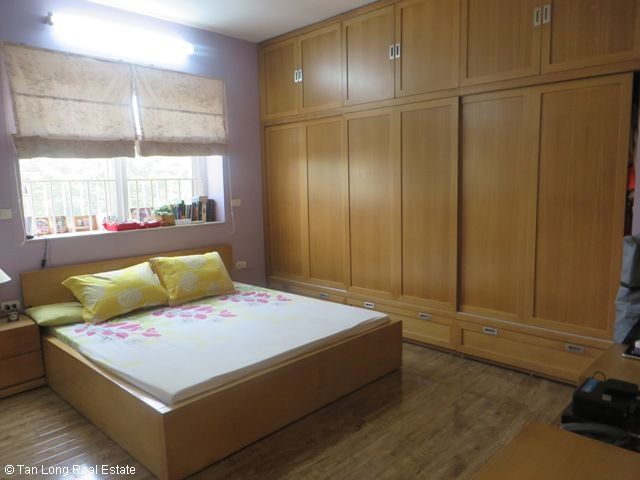 4 bedrooms Apartment in Tay Ho, Ha Noi, Vietnam No. 1891