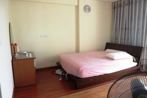 3 bedrooms Apartment in Tay Ho, Ha Noi, No. 1896 5