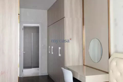 Квартира с 2 спальнями в Тхудык, Хошимин , № 11312 5