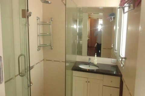 Квартира с 3 спальнями в Бадинь, Ханой , № 7500 17