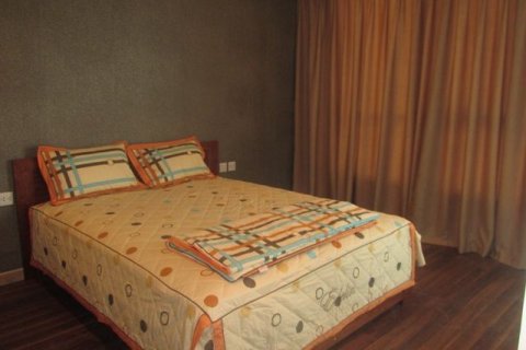 3 bedrooms Apartment in Cau Giay, Ha Noi,  No. 5655 7