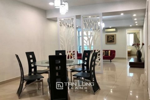3 bedrooms Apartment in Tay Ho, Ha Noi, No. 2593 2