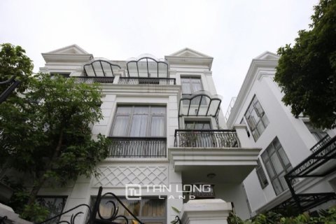4 bedrooms Villa in Long Bien, Ha Noi, No. 2453
