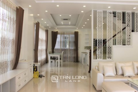 4 bedrooms Villa in Long Bien, Ha Noi,  No. 2452