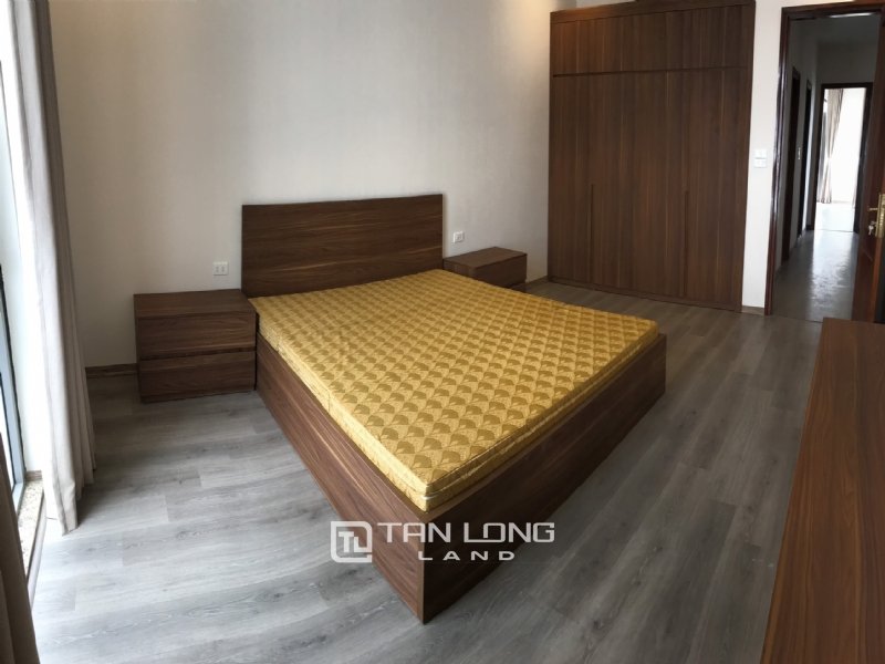 5 bedrooms Villa in Long Bien, Ha Noi, Vietnam No. 2447