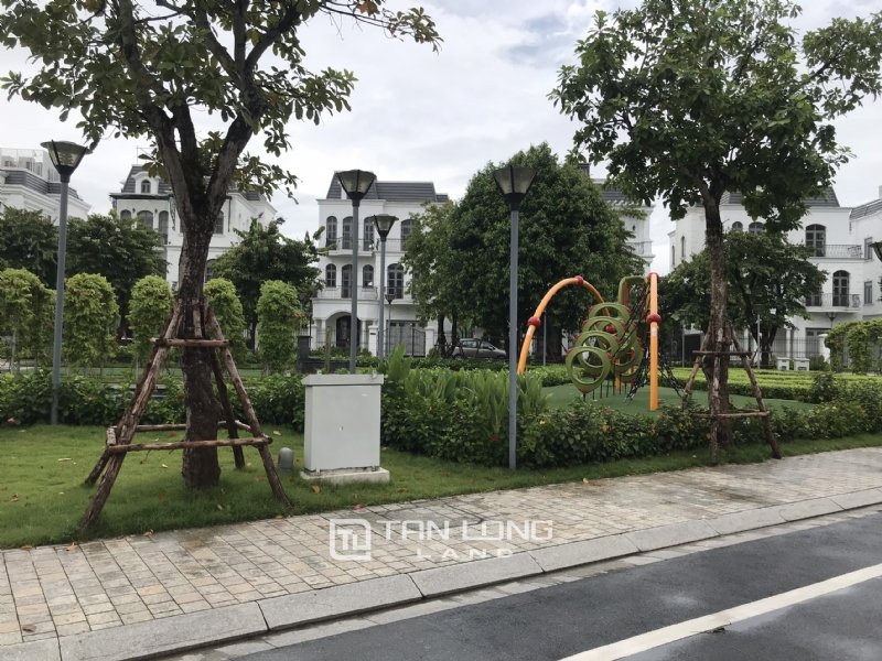 5 bedrooms Villa in Long Bien, Ha Noi, Vietnam No. 2447