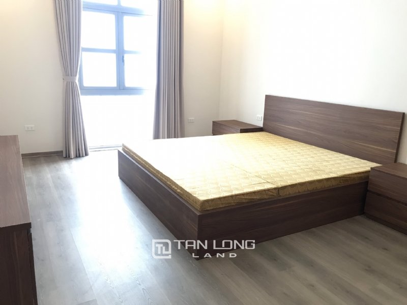 5 bedrooms Villa in Long Bien, Ha Noi, Vietnam No. 2447