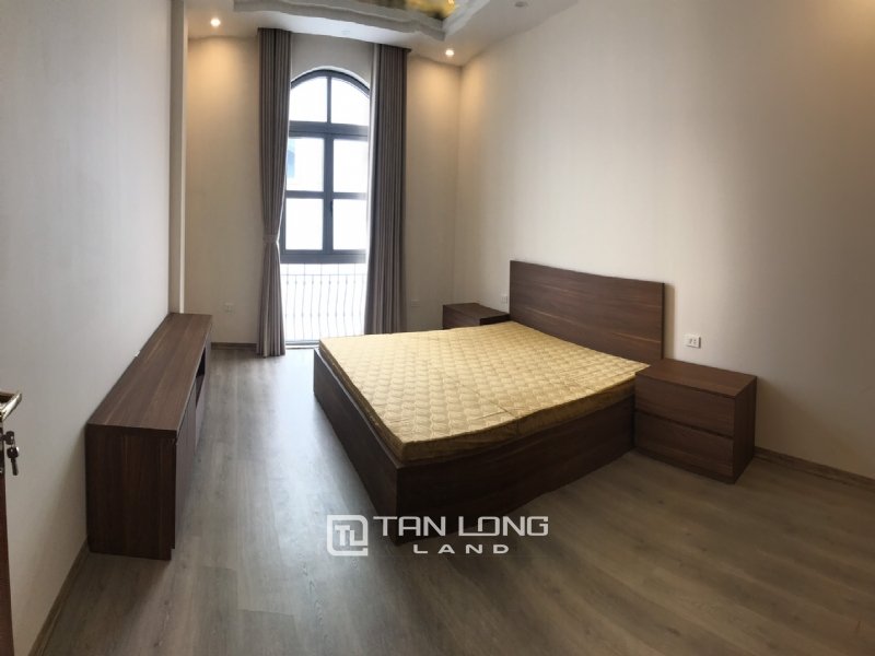 5 bedrooms Villa in Long Bien, Ha Noi, Vietnam No. 2447