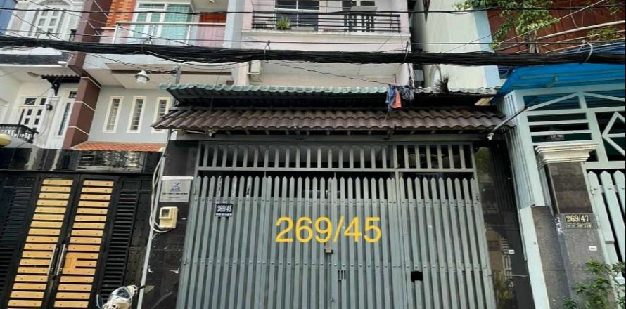 Studio Townhouse in District 5, Ho Chi Minh,  No. 17252