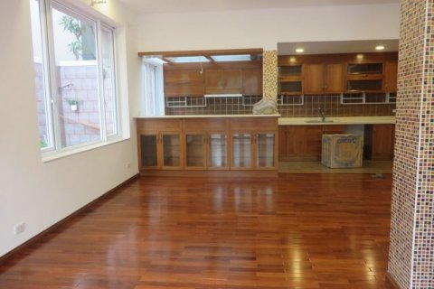 4 bedrooms Villa in Tay Ho, Ha Noi, No. 5721 9