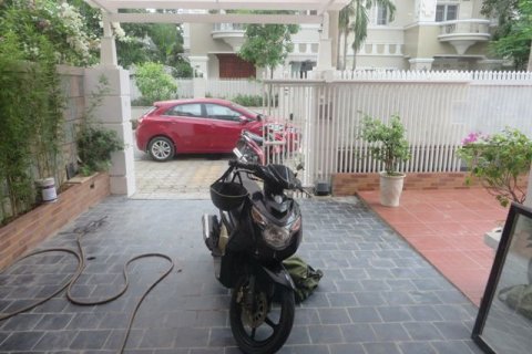 4 bedrooms Villa in Tay Ho, Ha Noi, No. 5721 22