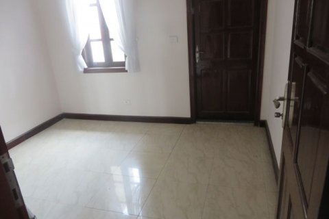 5 bedrooms Villa in Tay Ho, Ha Noi,  No. 5722 28