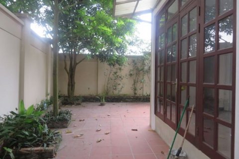 5 bedrooms Villa in Tay Ho, Ha Noi,  No. 5722 12