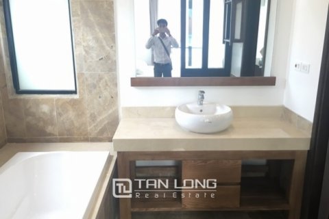 3 bedrooms Apartment in Tay Ho, Ha Noi,  No. 3946 13