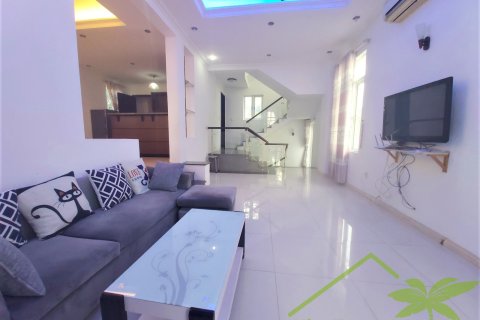 4 bedrooms Villa in Nha Trang, No. 28330 2