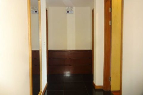 Квартира с 3 спальнями в Тэйхо, Ханой ,  № 5429 2