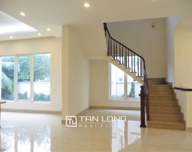 4 bedrooms Villa in Long Bien, Ha Noi, Vietnam No. 4783