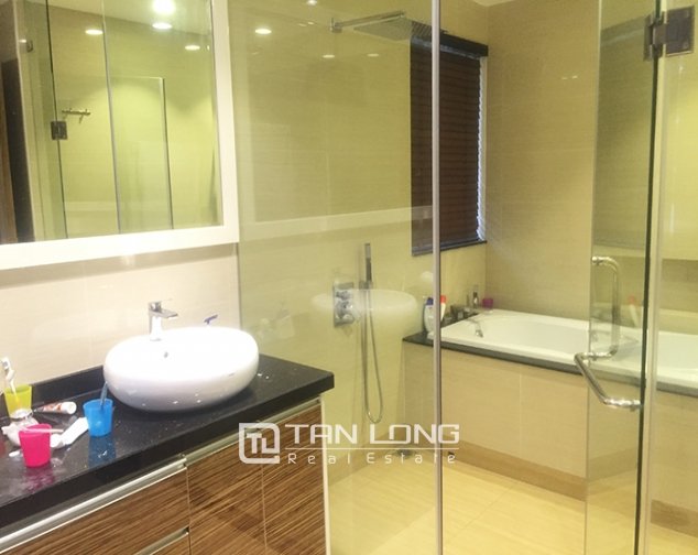4 bedrooms Villa in Long Bien, Ha Noi, Vietnam No. 4782