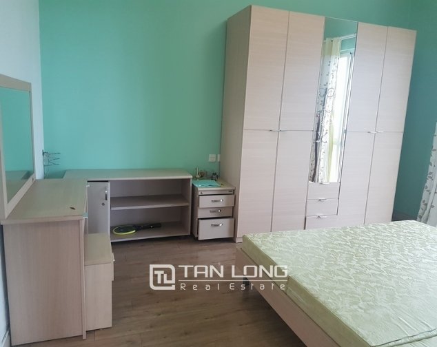 Квартира с 3 спальнями в Тэйхо, Ханой, Вьетнам № 3288