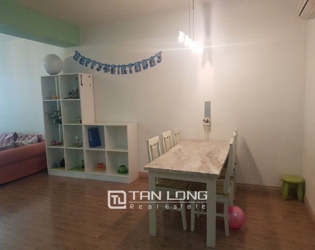 Квартира с 3 спальнями в Тэйхо, Ханой, Вьетнам № 3288