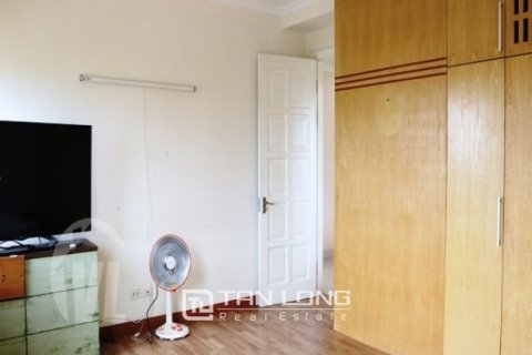Квартира с 4 спальнями в Тэйхо, Ханой ,  № 3286 3