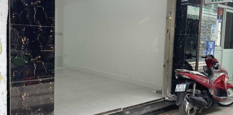 Studio Townhouse in District 7, Ho Chi Minh,  No. 24492
