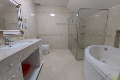 Вилла с 5 спальнями в Нячанг,  № 10600 16