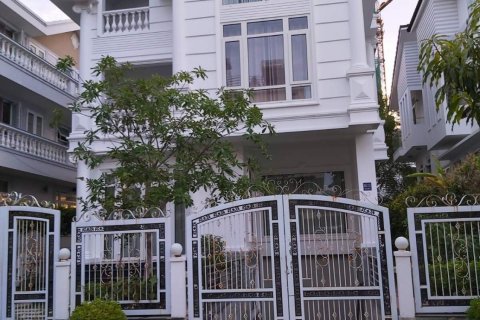 5 bedrooms Villa in Nha Trang, No. 10600