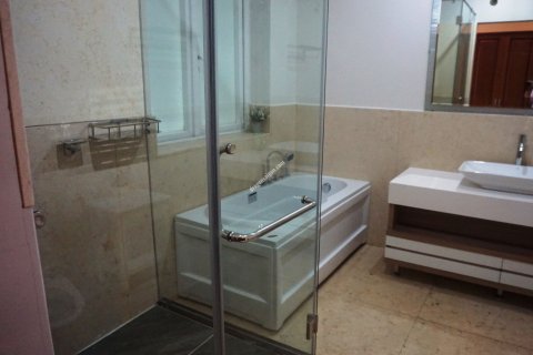 Дом 540м2 в Тхудык, Хошимин , № 14907 20