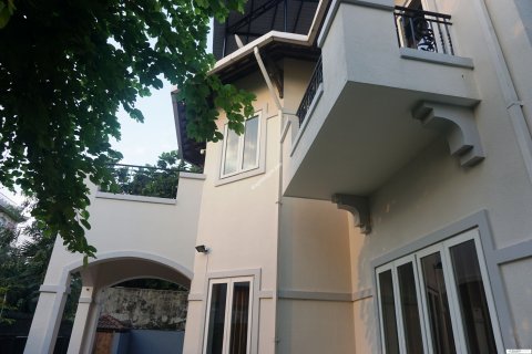 Дом 540м2 в Тхудык, Хошимин , № 14907 3