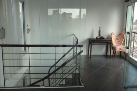 3 bedrooms House in Tay Ho, Ha Noi,  No. 6916 19