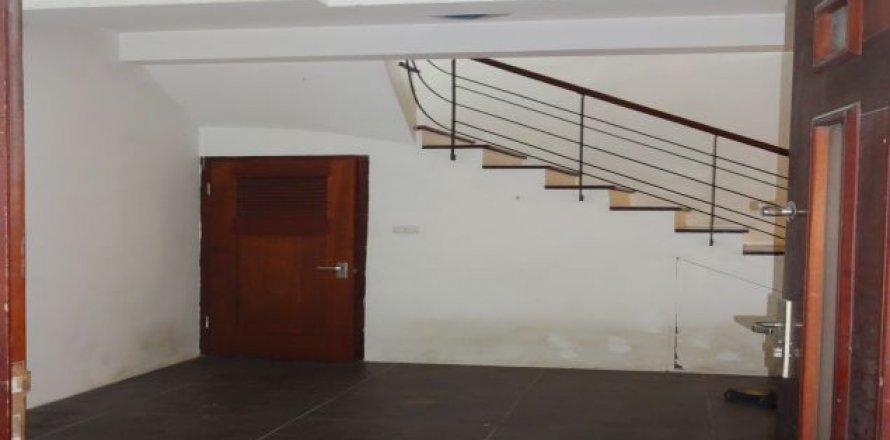3 bedrooms House in Tay Ho, Ha Noi,  No. 6916